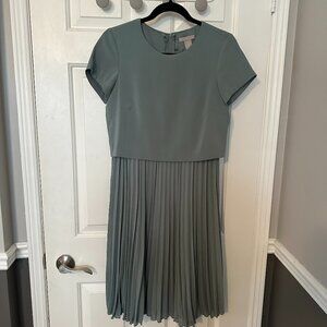 H&M Knee Length Pleated Dress Size 4